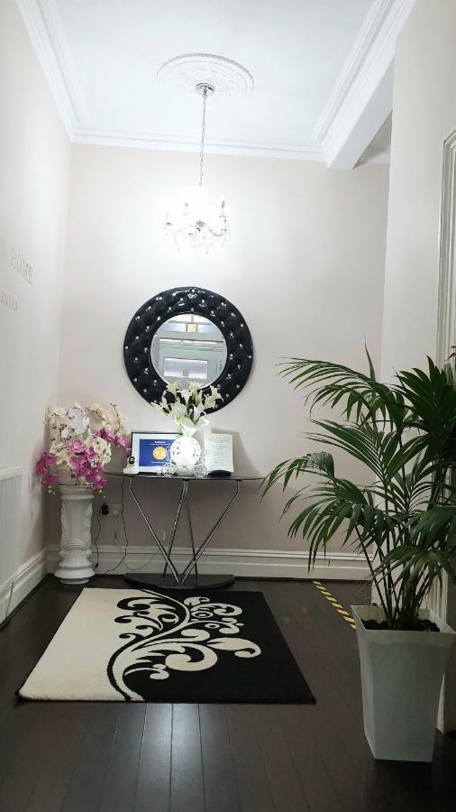 Gabriel Guesthouse ริล ภายนอก รูปภาพ