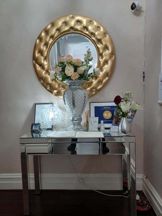 Gabriel Guesthouse ริล ภายนอก รูปภาพ